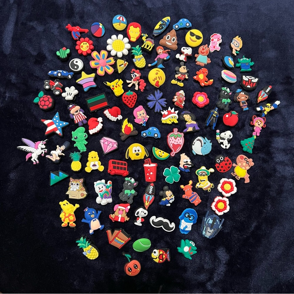 croc charms jibbetz